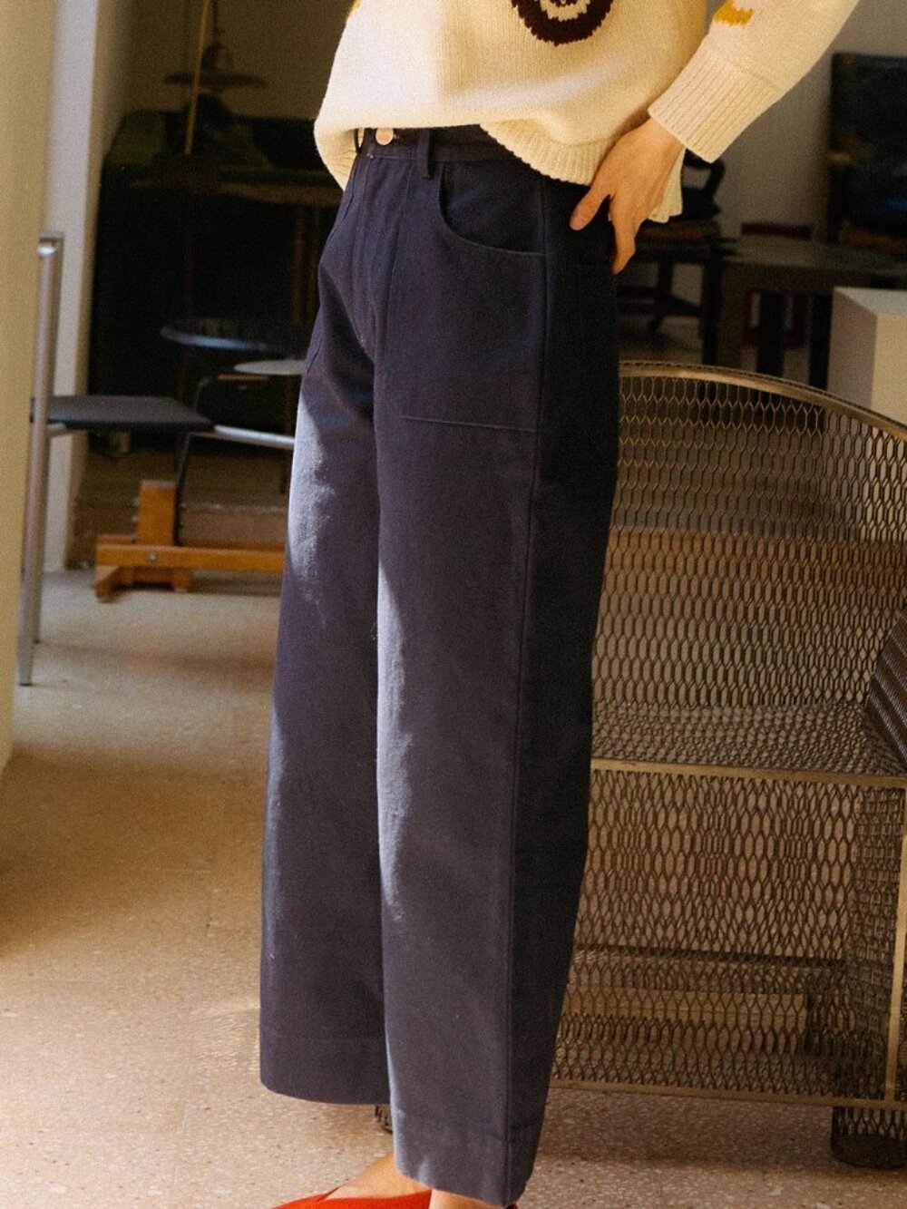 LF Markey British new carpenter wide leg trouser in walnut current size 12 US - Picture 4 of 14